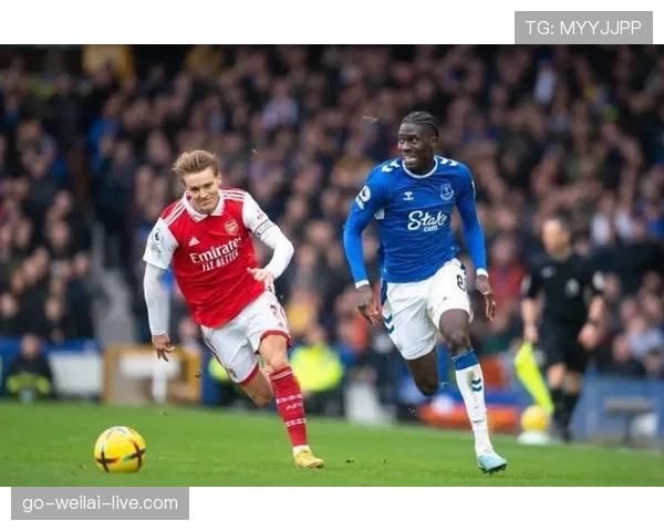 奥纳纳出球能力在阿森纳高位逼抢下的真实成色