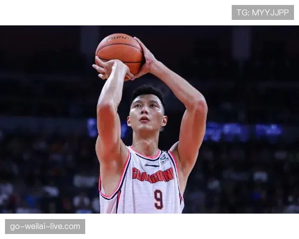 易建联家里到底藏了多少零花钱，普通人光听都心慌